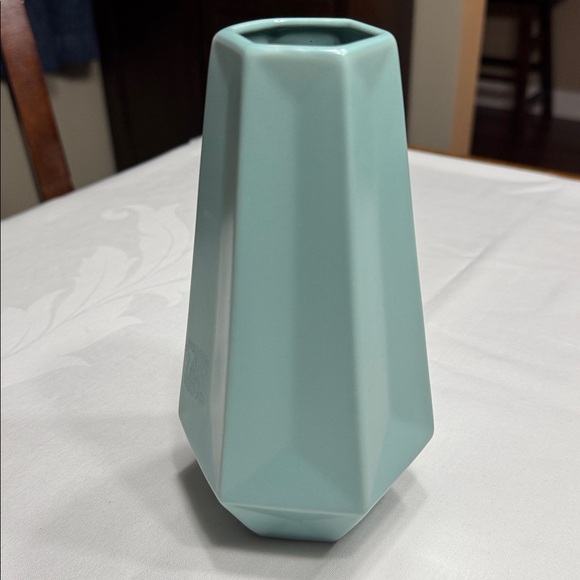 IKEA Livslang hexagon stoneware vase. 8” tall - Picture 3 of 6